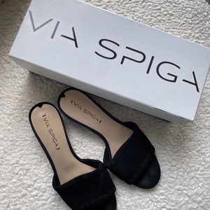 VIA SPIGA black suede shoes